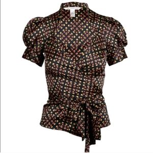DIANE VON FURSTENBURG wrap Blouse 6 Geometric Print top Silk Blend DVF Shirt S